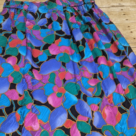 Vintage Silk Skirt - Picture 8 of 10